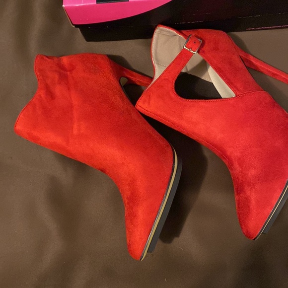 NEW MICHAEL ANTONIO RED LUXX MICROFIBER BOOTIE HEELS SIZE 10 - Picture 5 of 7